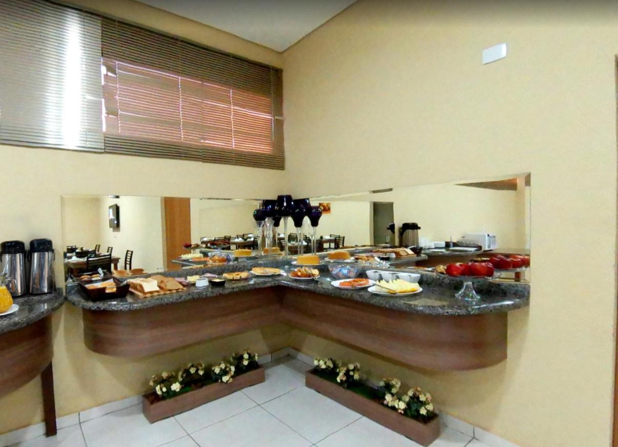 Nantes Executive Hotel Pitanga ภายนอก รูปภาพ
